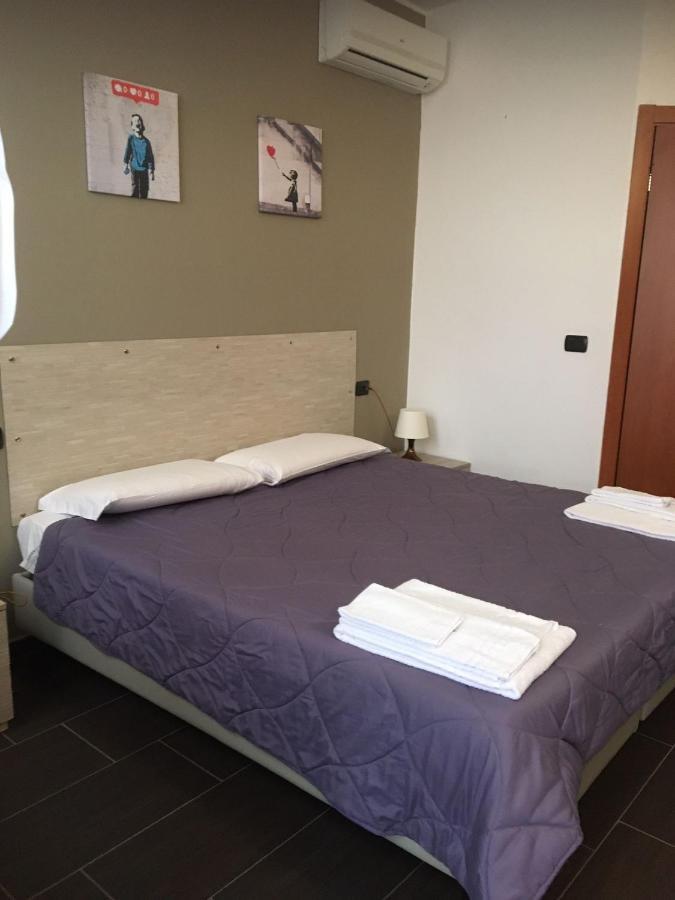 Hh Hermoso Housing Valenza Exterior foto